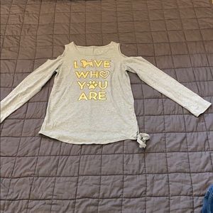 Off the shoulder Justice shirt